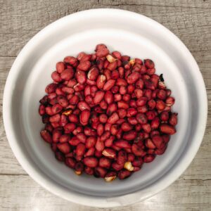 GROUND NUTS – RED LARGE